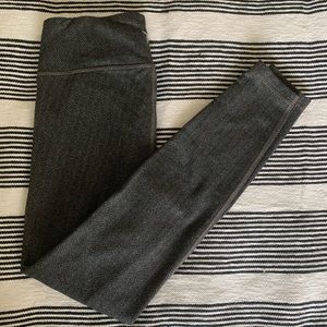 Super cute and cozy herring bone yoga pants